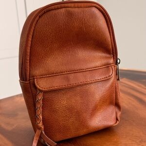 Sling Bag | Leather Brown